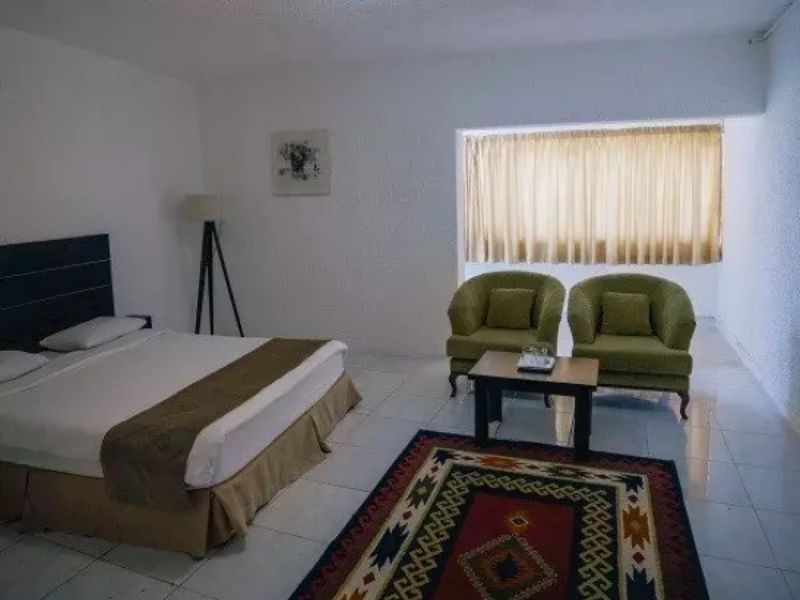 Paniz Hotel Kish